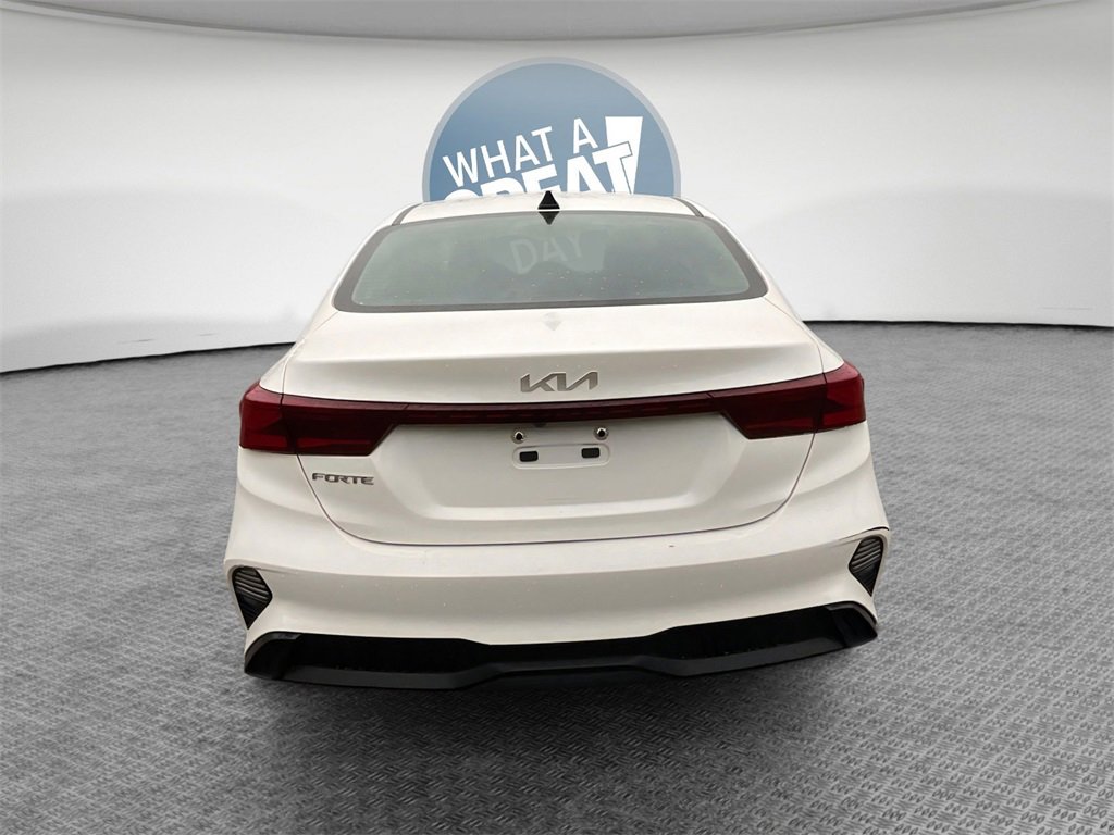 Certified 2023 Kia Forte LXS image 5