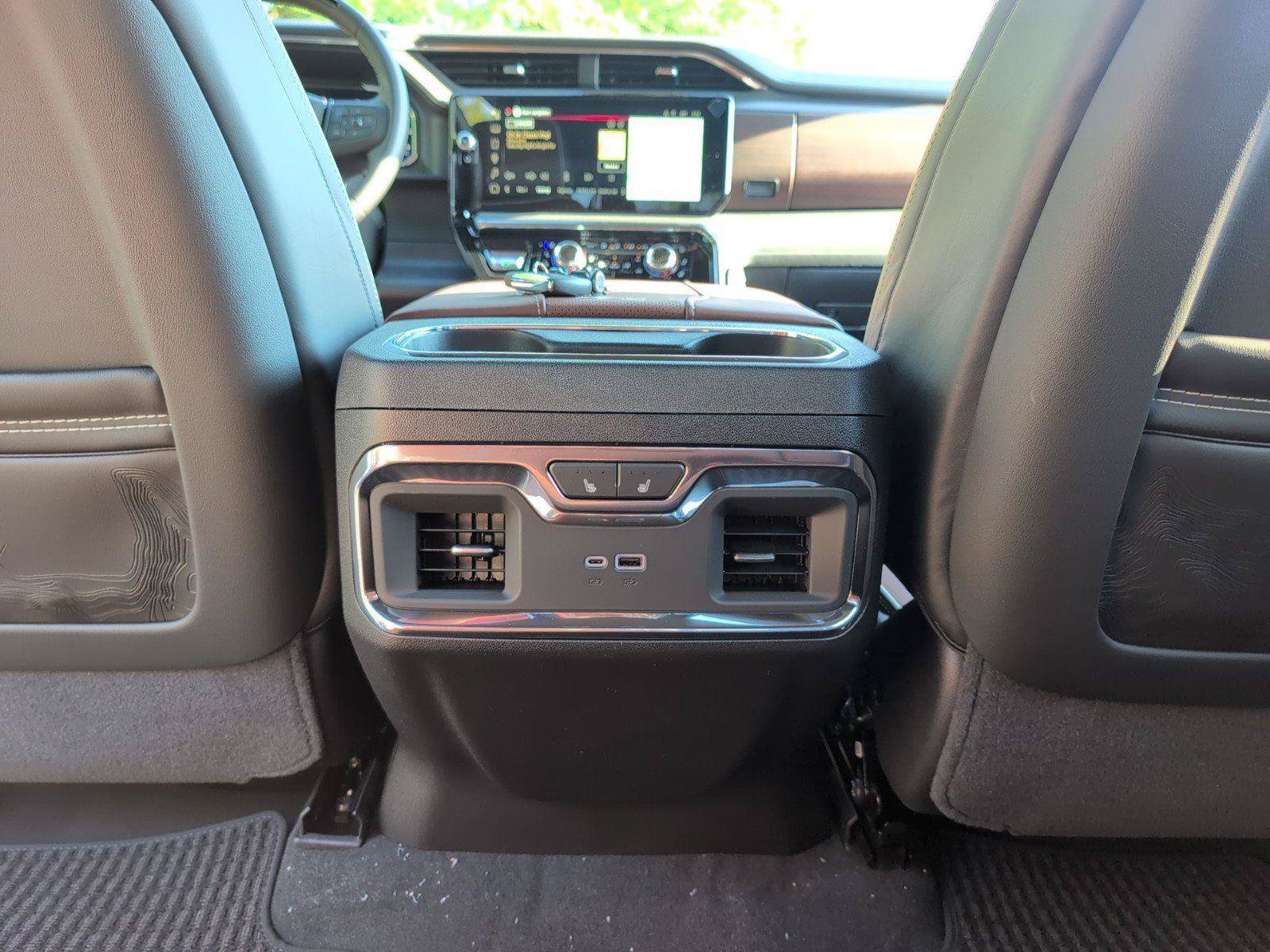 New 2026 GMC Sierra 1500 Denali Ultimate AWD/4WD image 35