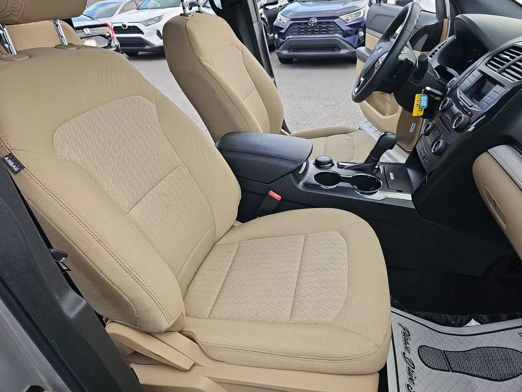Used 2017 Ford Explorer 4WD image 23