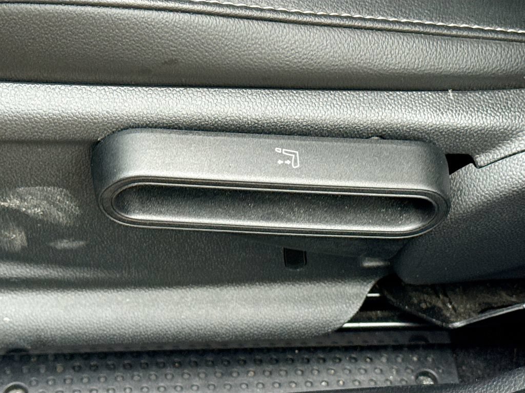 Used 2019 MINI Cooper S FWD image 23