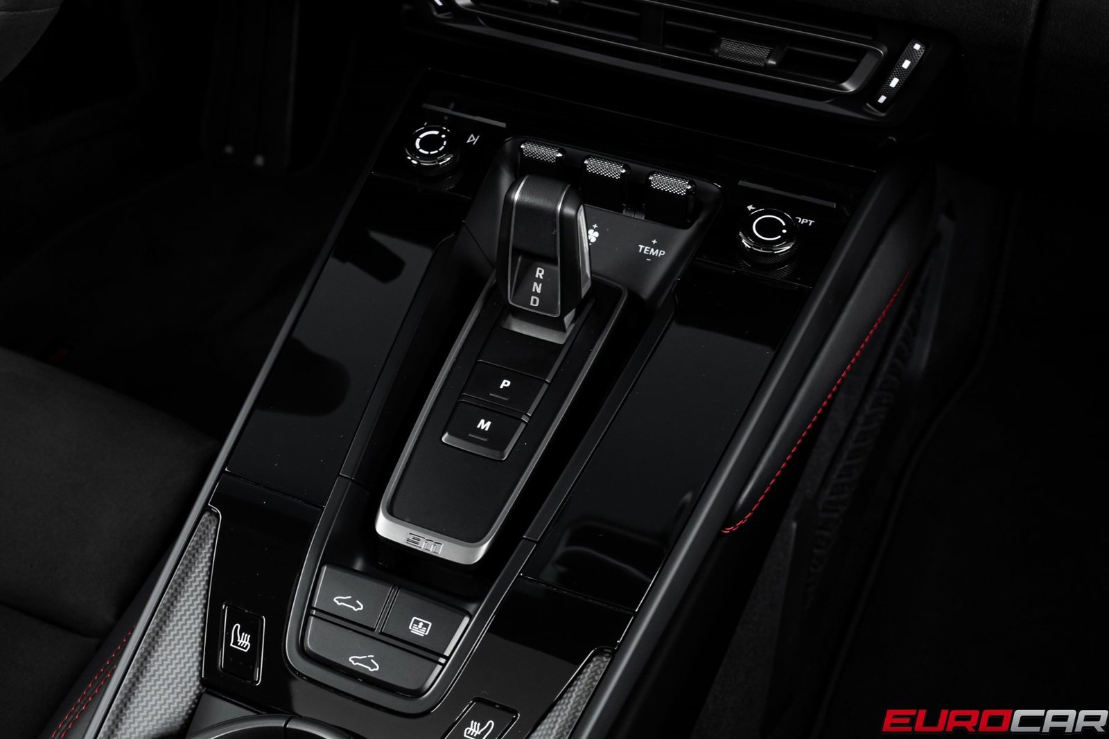 Used 2024 Porsche 911 Carrera GTS w/ Premium Package image 32