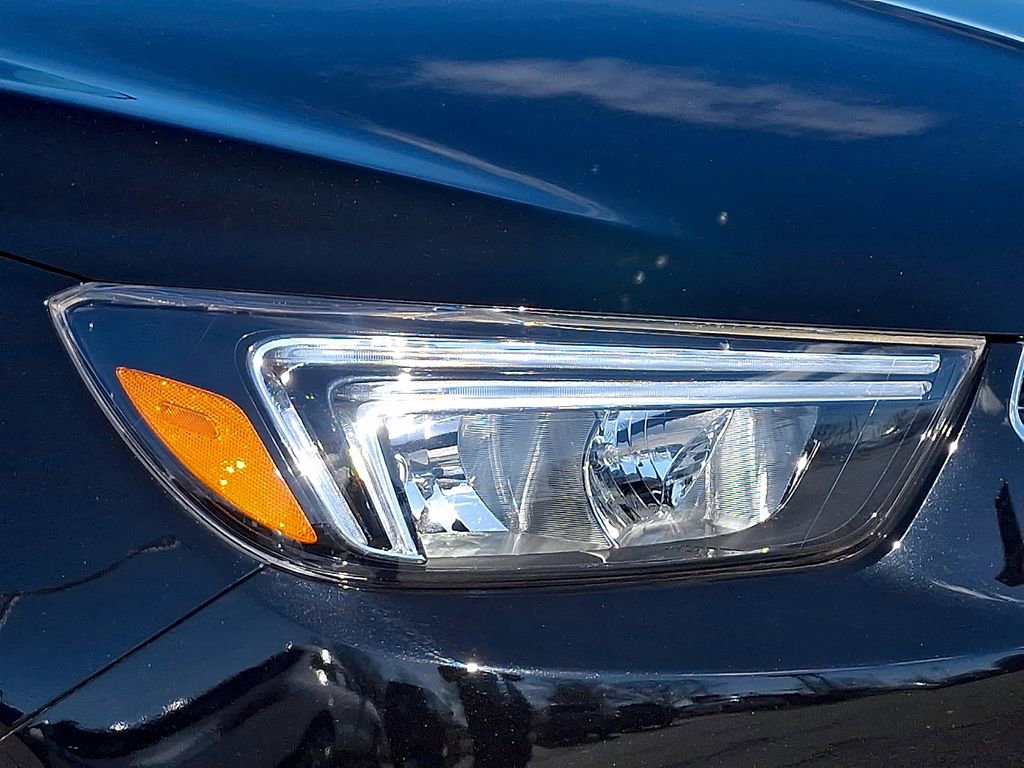 Used 2022 Buick Encore Preferred w/ Safety Package image 9