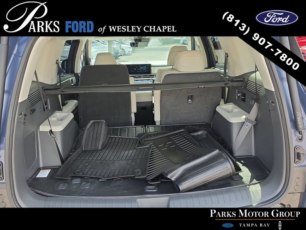 Used 2026 Hyundai Santa Fe Calligraphy FWD image 9