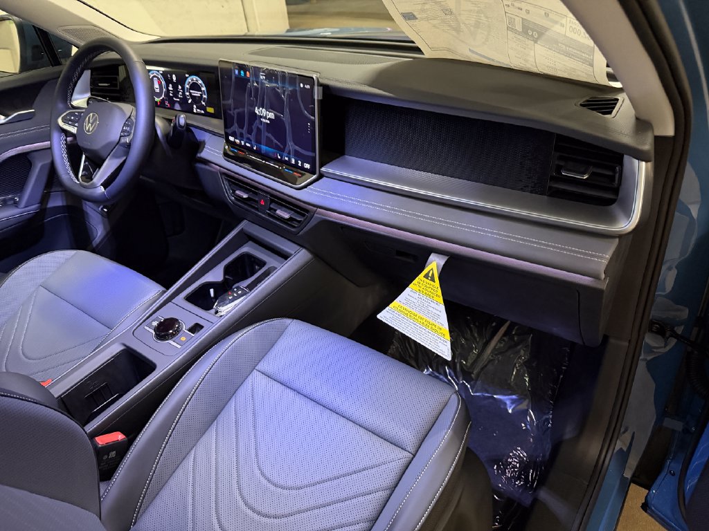New 2026 Volkswagen Tiguan SE AWD/4WD image 21