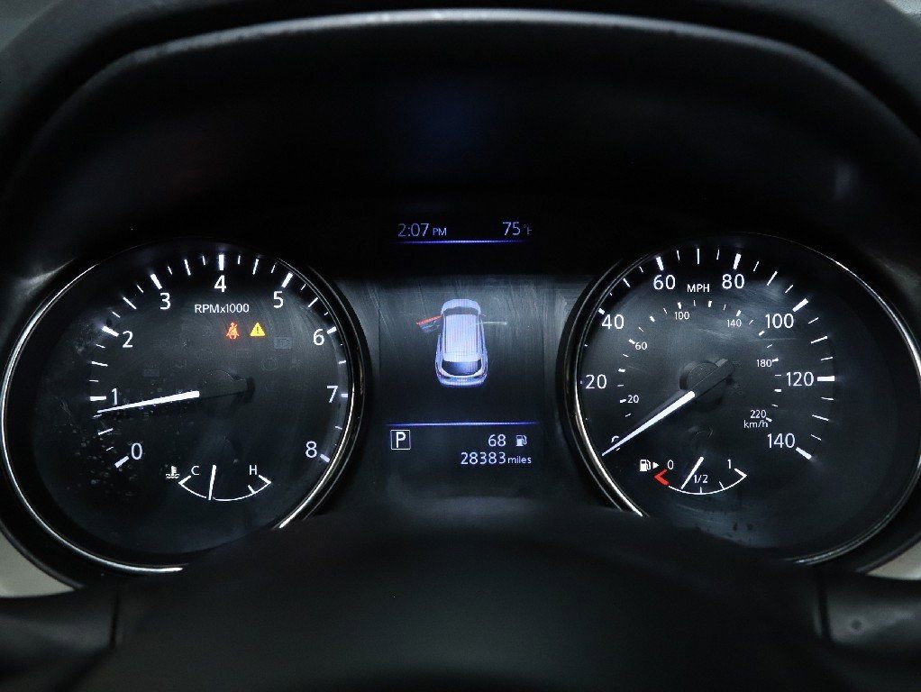 Certified 2022 Nissan Rogue Sport SV image 25