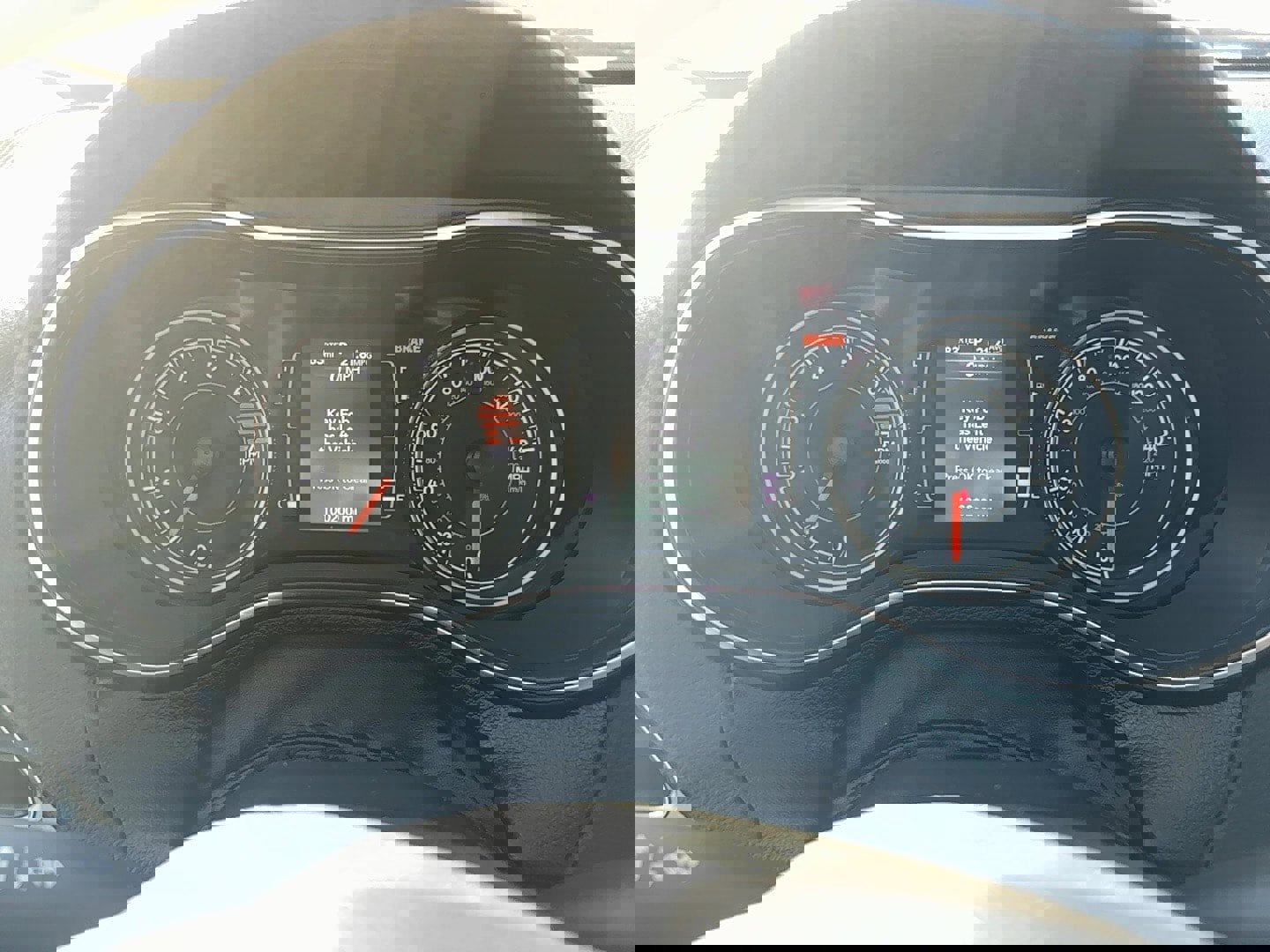 Used 2020 Jeep Cherokee Latitude Plus image 26