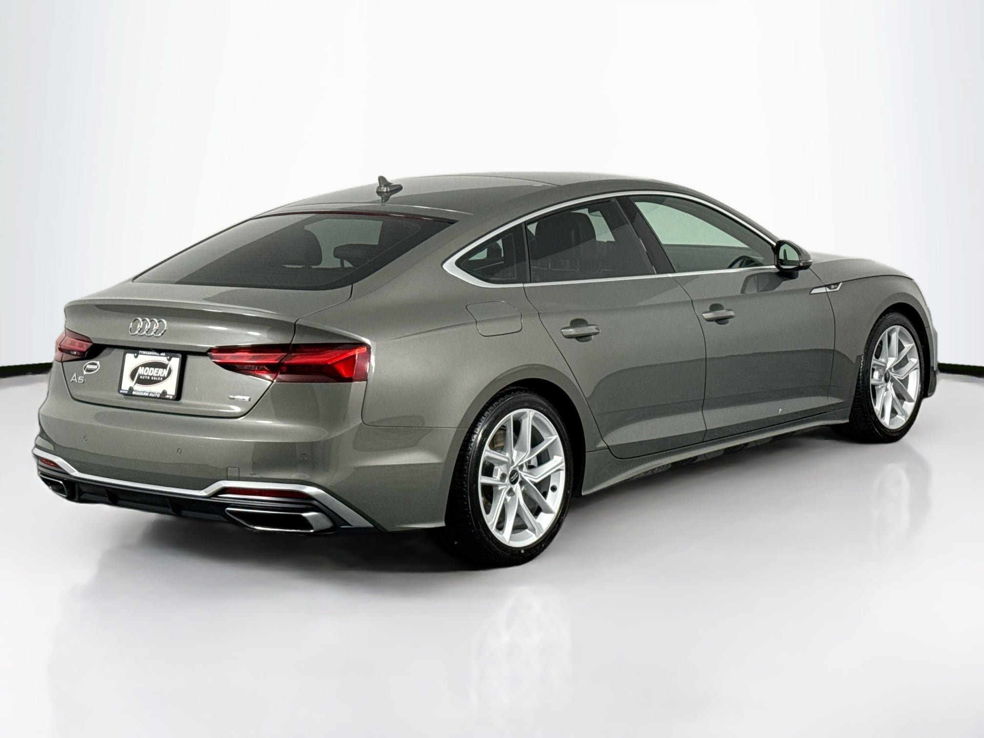Used 2023 Audi A5 2.0T Premium Plus image 11