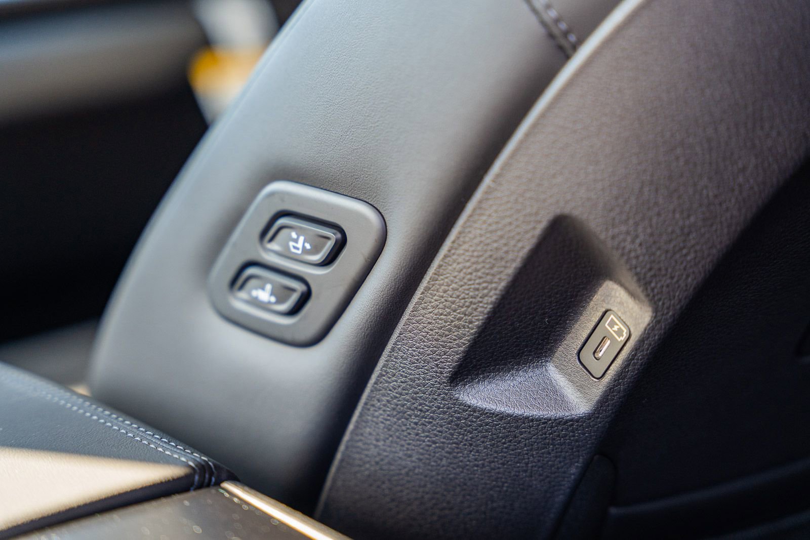 New 2026 Kia Carnival SX image 27