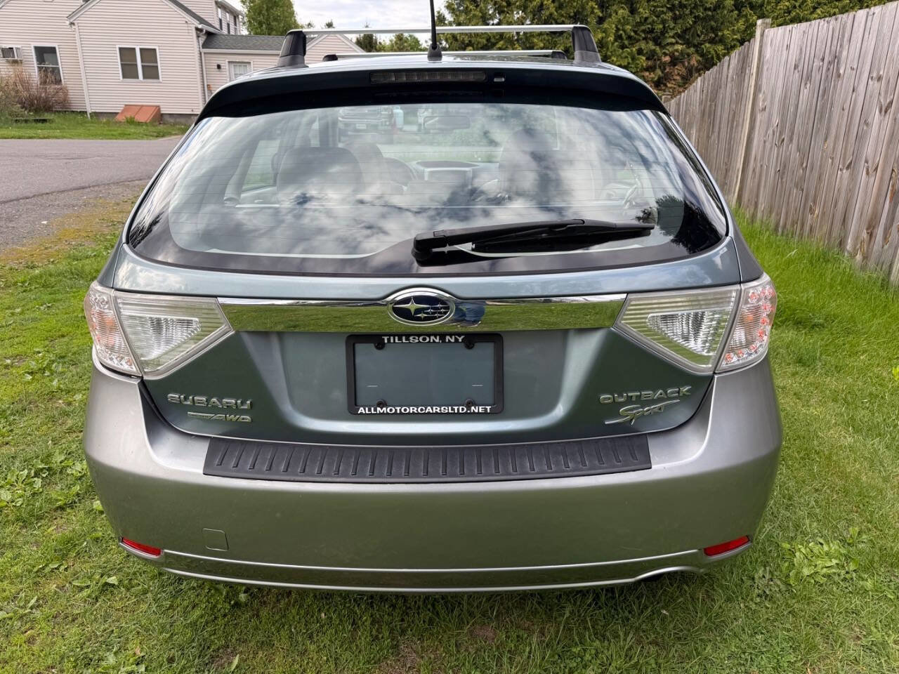 Used 2010 Subaru Impreza Outback Sport AWD/4WD image 6