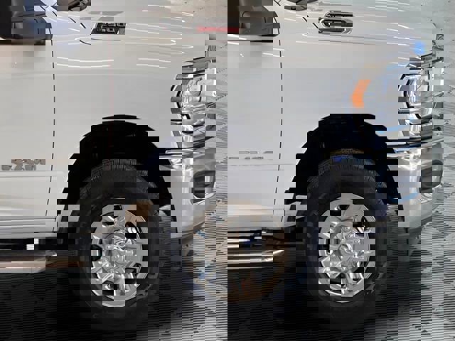 Used 2024 RAM 2500 Big Horn w/ Bed Utility Group image 6