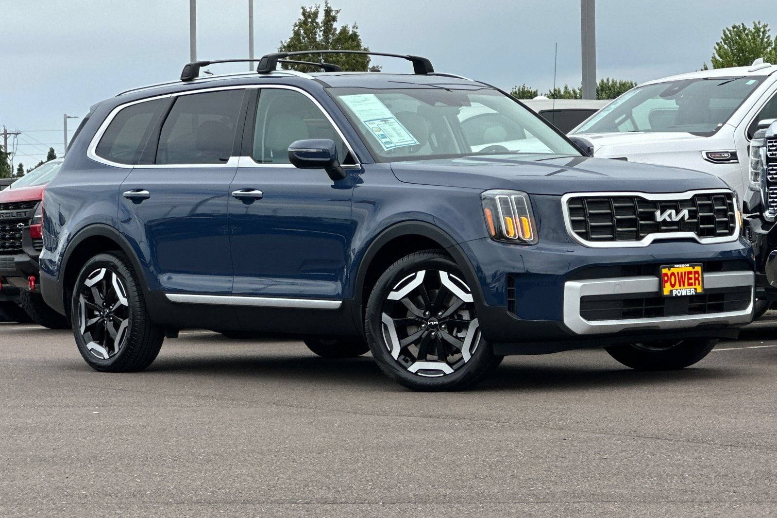 Certified 2024 Kia Telluride S w/ S Sunroof Package AWD/4WD image 2