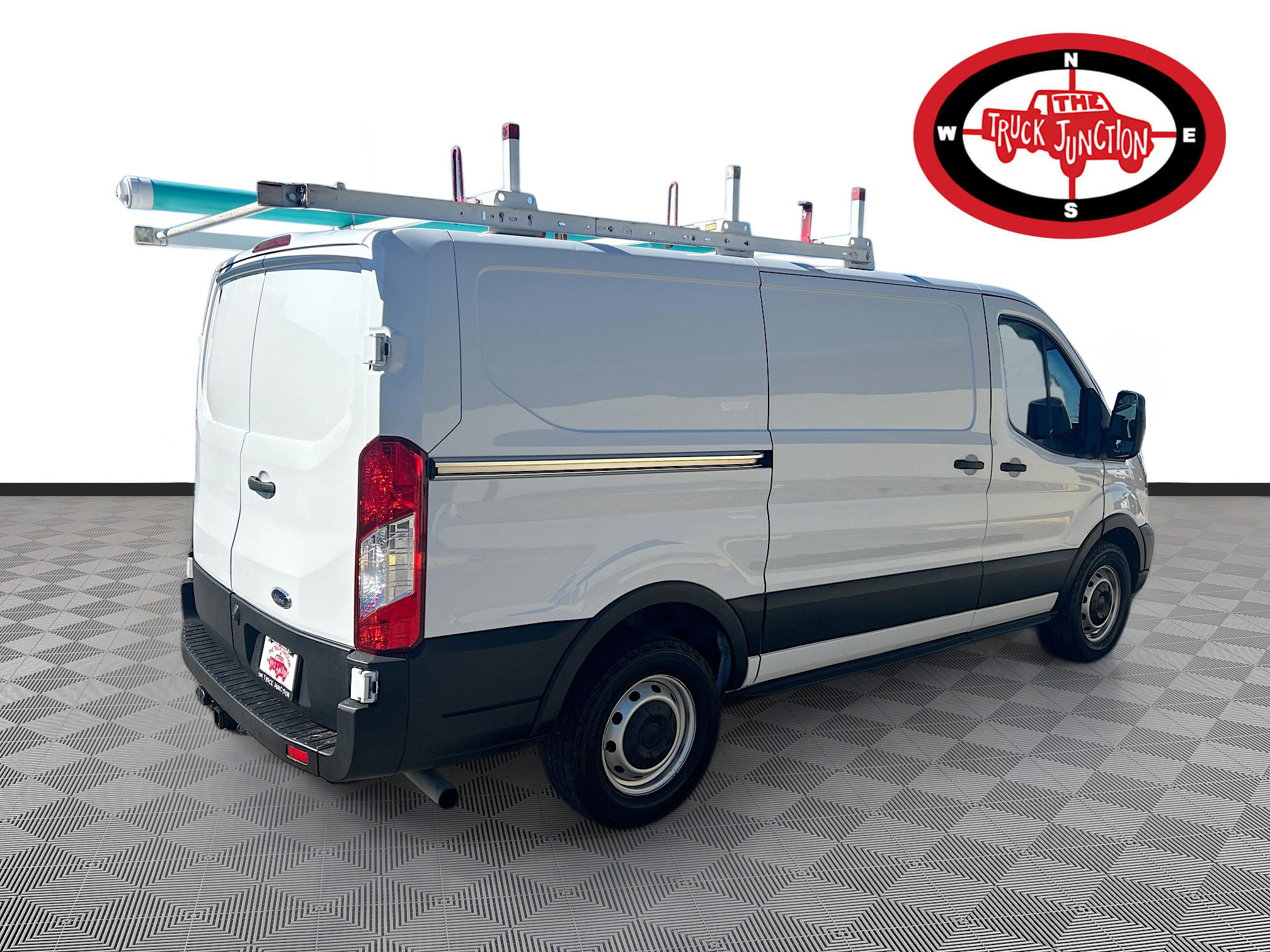 Used 2022 Ford Transit 150 Low Roof image 7