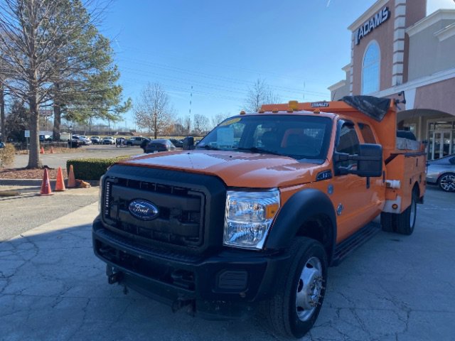 Used 2013 Ford F550 Full Dump and Plows w/ Payload Upgrade Pkg image 1