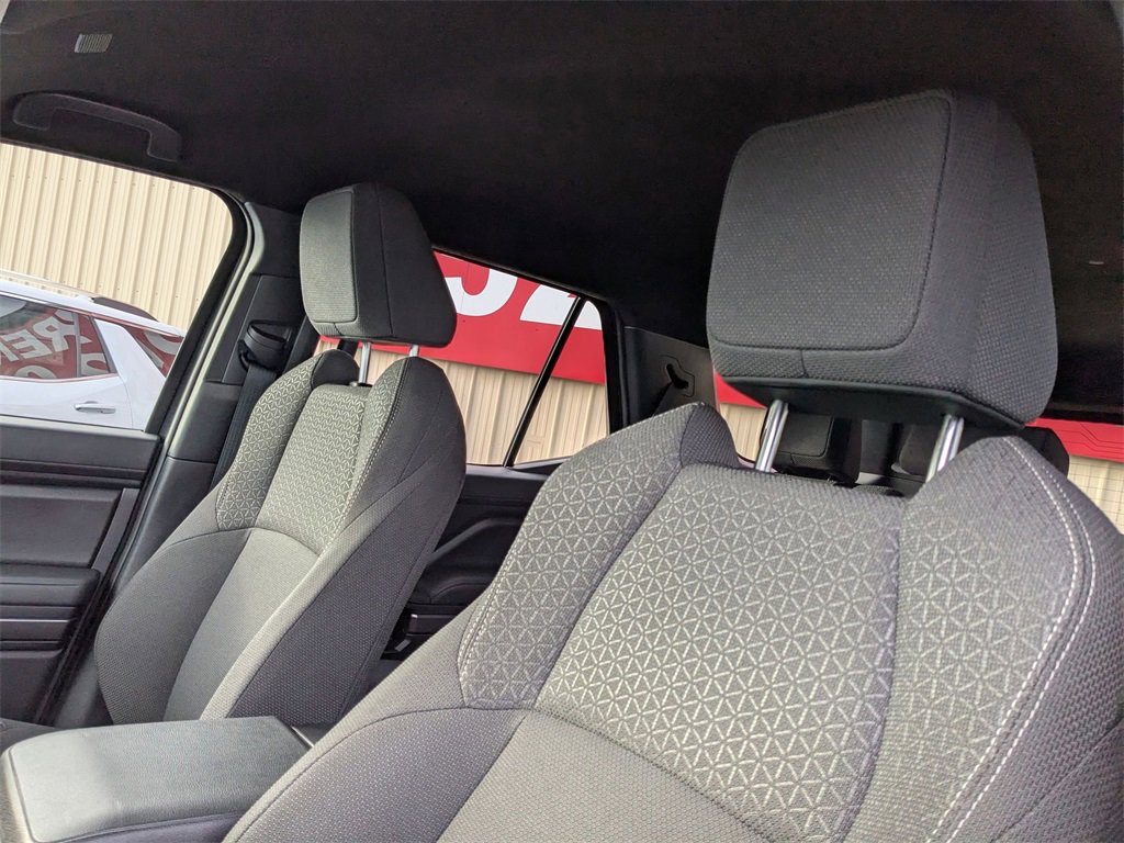 Used 2025 Toyota 4Runner SR5 image 19