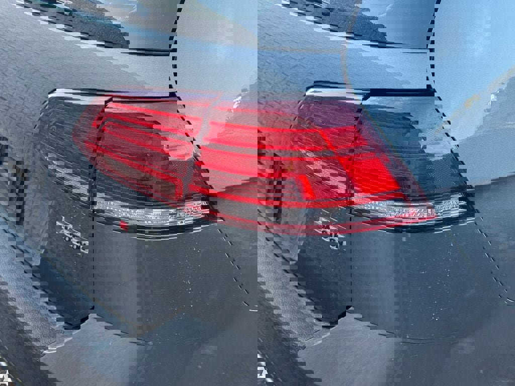 Used 2019 Volkswagen Golf Alltrack S image 10