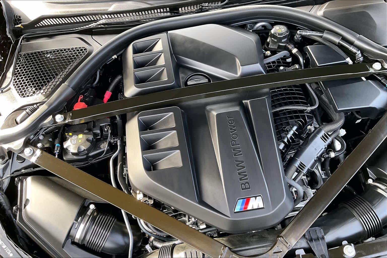 Used 2025 BMW M2 w/ Lighting Package RWD image 30