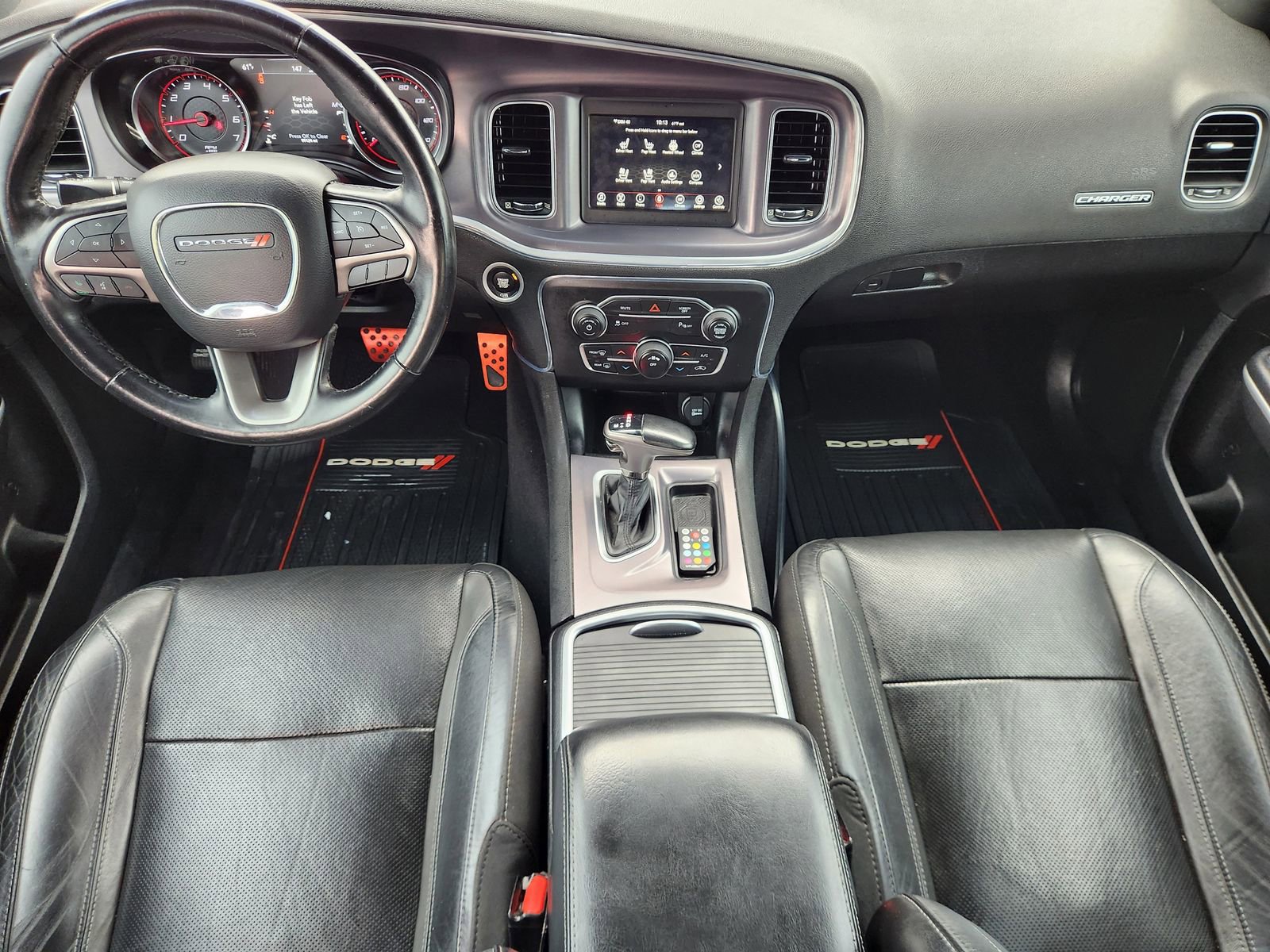 Used 2019 Dodge Charger SXT w/ Leather Interior Group RWD image 25