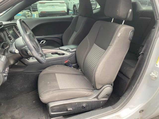 Used 2021 Dodge Challenger SXT w/ Blacktop Package image 11