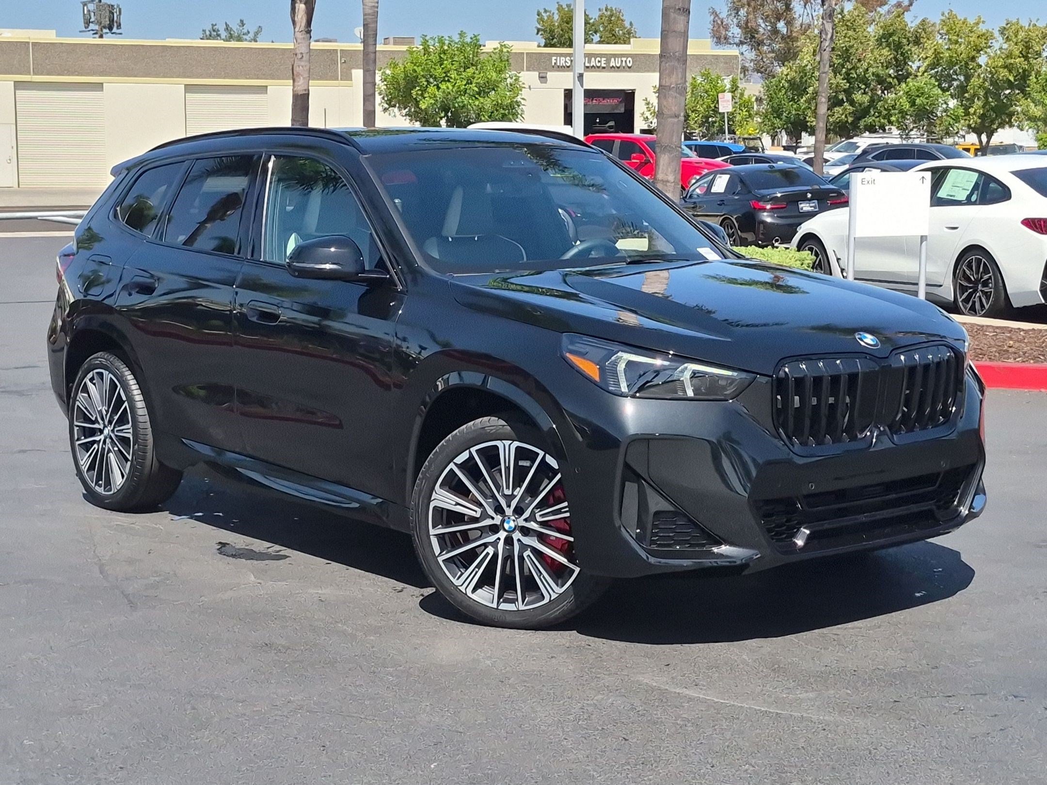 Used 2026 BMW X1 xDrive28i w/ Technology Package AWD/4WD image 2