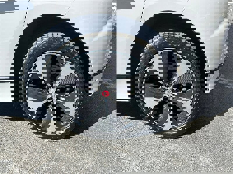 Used 2022 Jaguar I-PACE HSE image 13