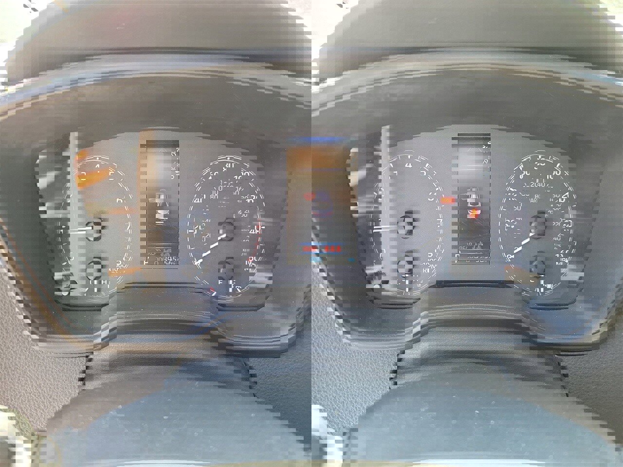 Used 2024 Toyota Corolla LE image 21