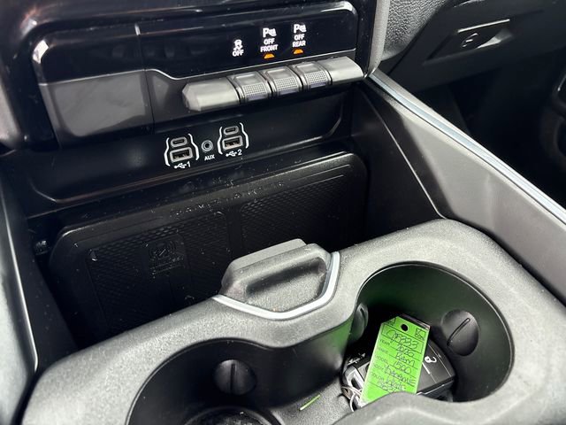 Used 2025 RAM 1500 Laramie w/ Sport Appearance Package image 23
