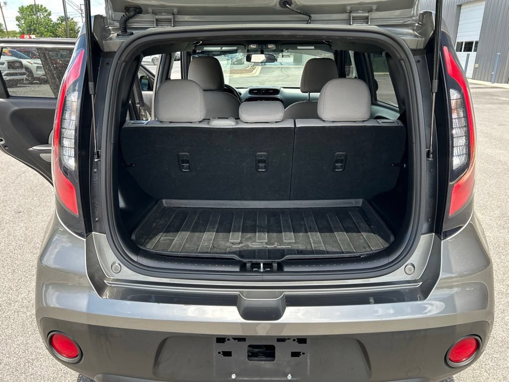 Used 2019 Kia Soul FWD image 19
