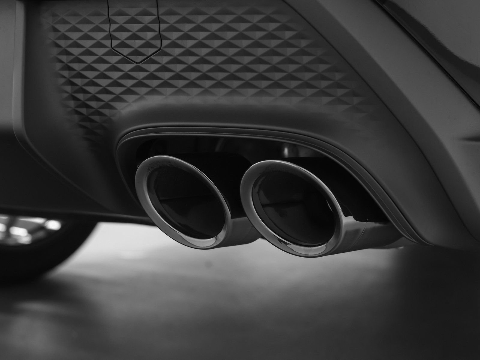 Certified 2026 Porsche Macan image 17