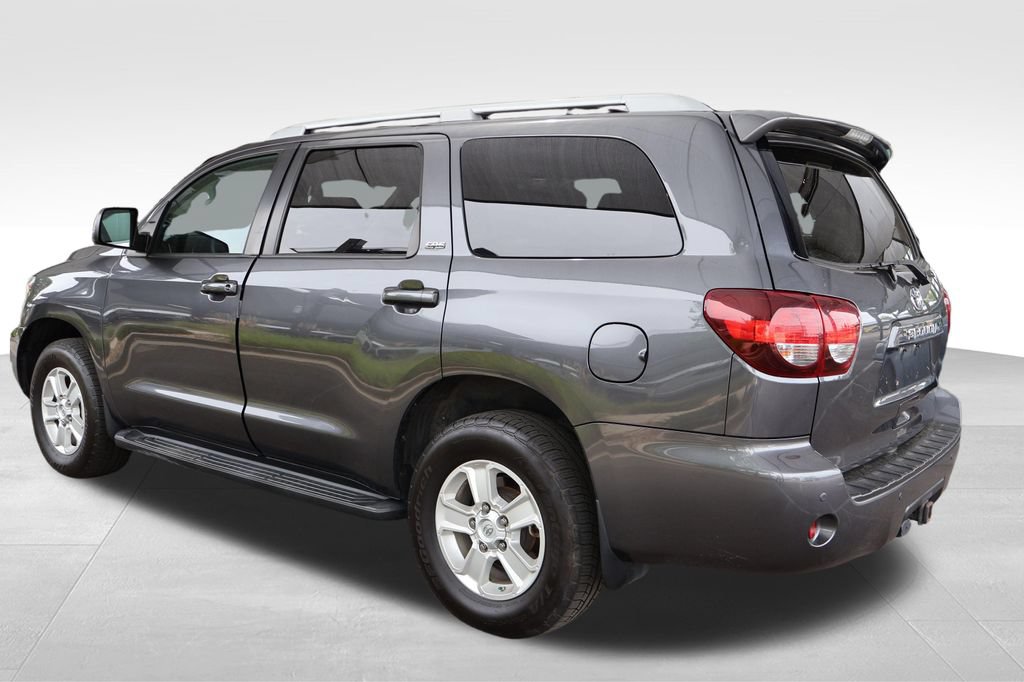 Used 2019 Toyota Sequoia SR5 AWD/4WD image 11