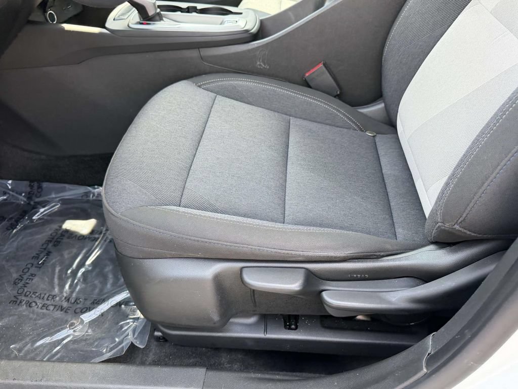 Used 2024 Chevrolet Trax LS FWD image 15