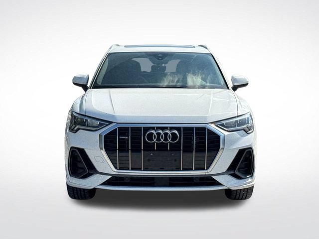 Used 2025 Audi Q3 2.0T Premium AWD/4WD image 9