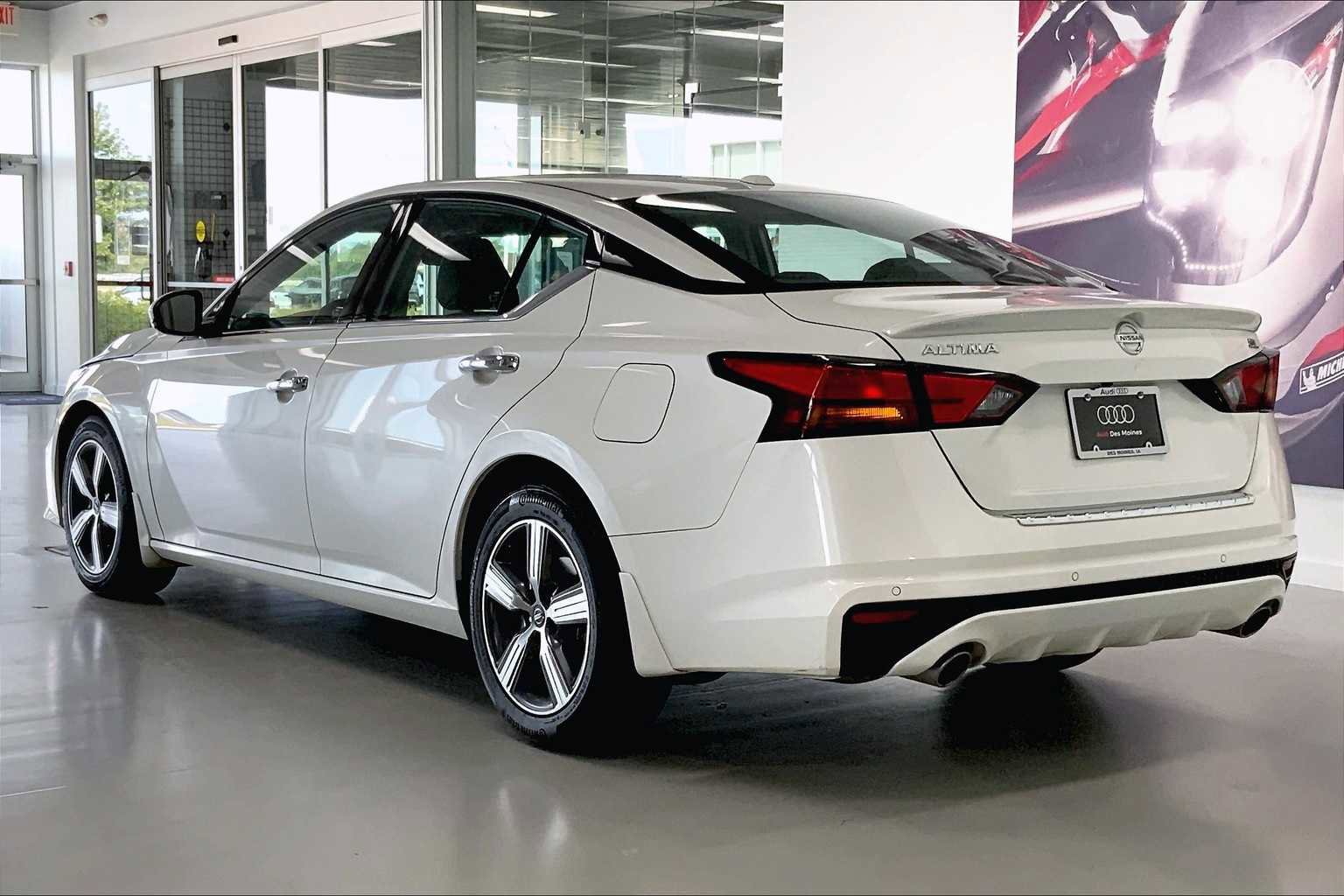 Used 2022 Nissan Altima 2.5 SL image 4