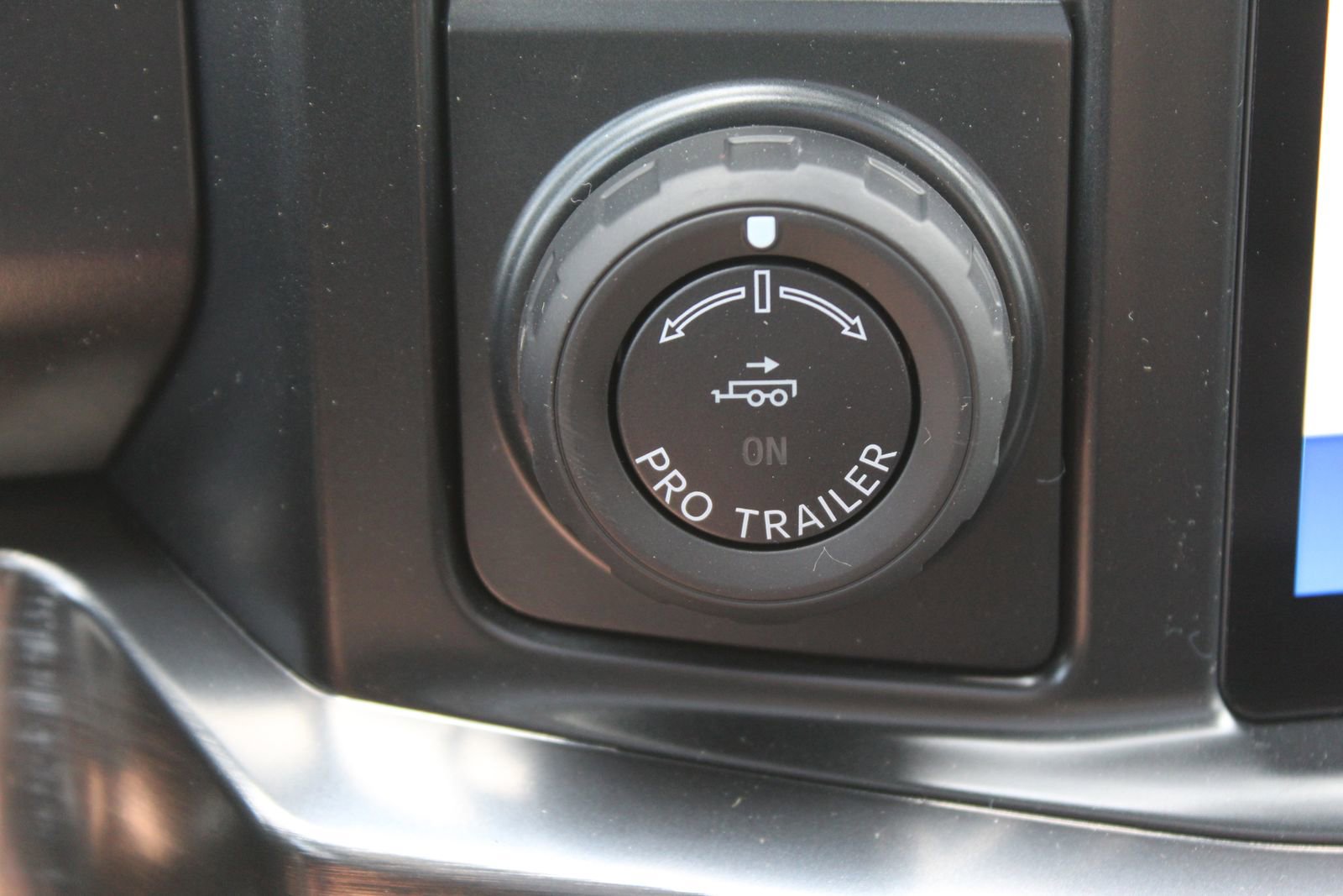 New 2026 Ford F350 Lariat AWD/4WD image 38