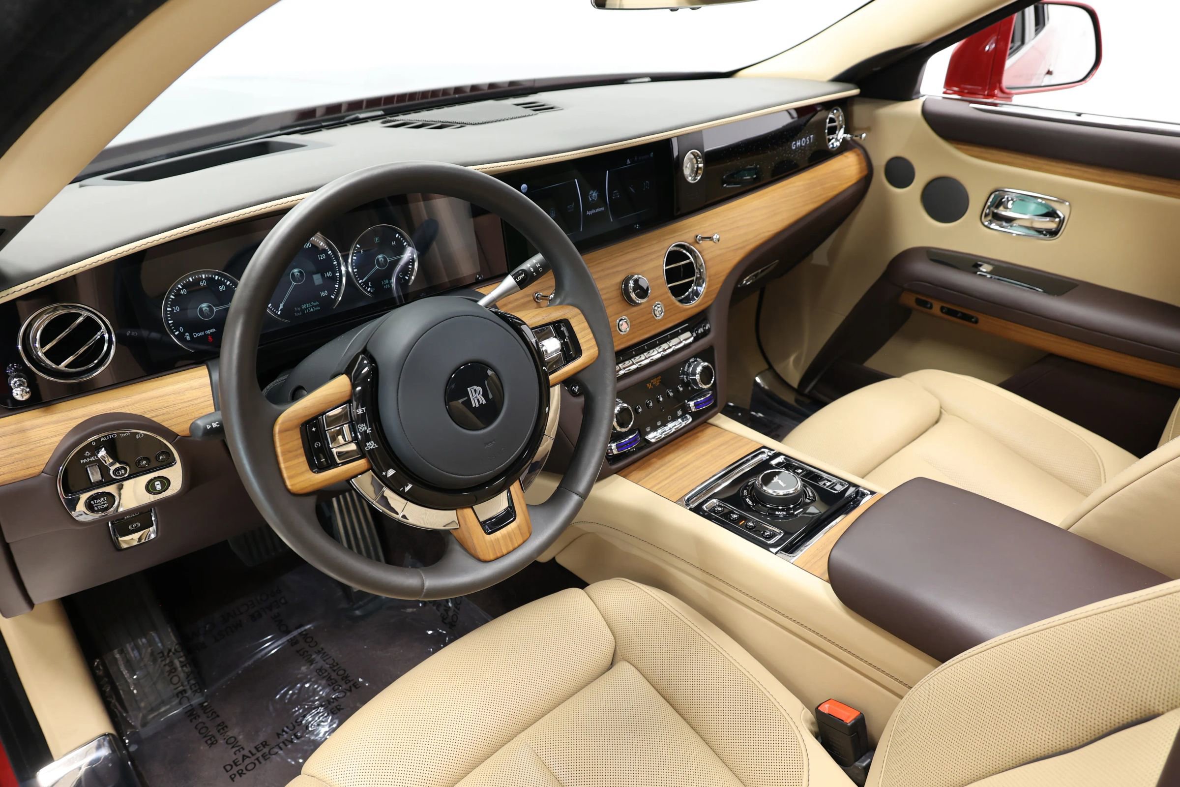 Used 2022 Rolls-Royce Ghost w/ Ghost Package image 22