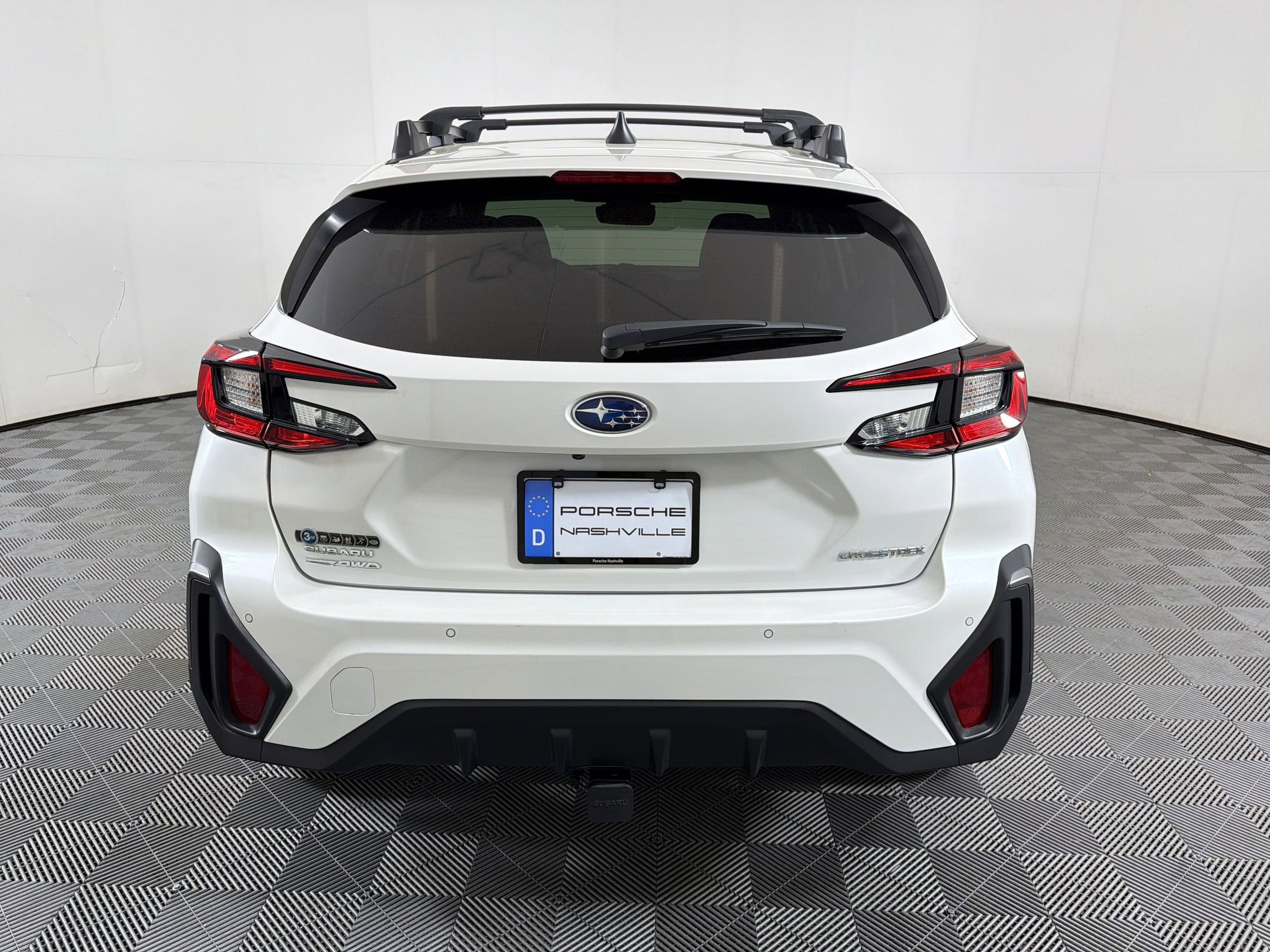 Used 2025 Subaru Crosstrek 2.5i Limited w/ Crosstrek Mirror Package AWD/4WD image 11