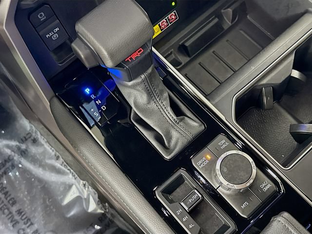 Used 2025 Toyota Tundra Limited w/ TRD Off-Road Package AWD/4WD image 17