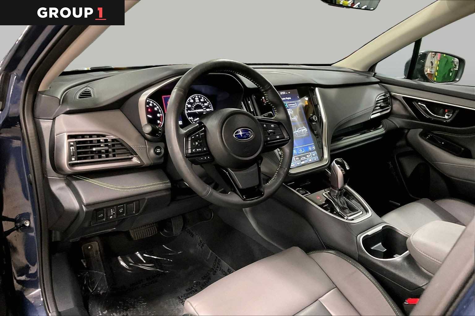 Certified 2025 Subaru Outback Onyx Edition AWD/4WD image 18