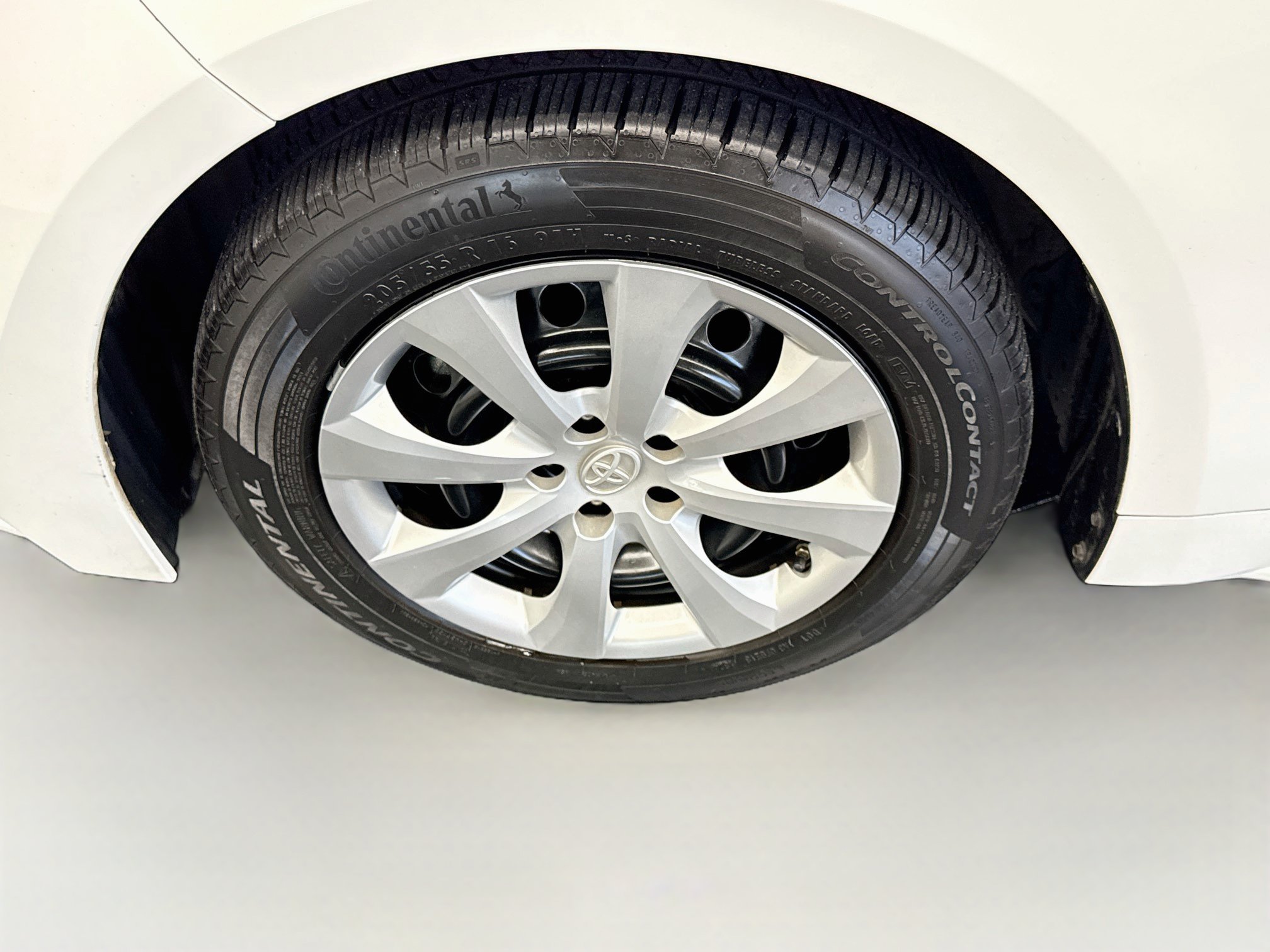 Used 2022 Toyota Corolla LE FWD image 11