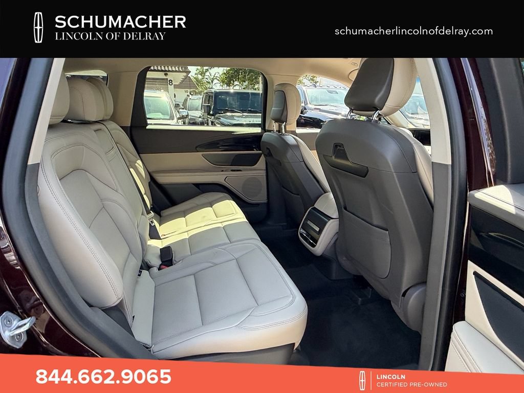 Used 2024 Lincoln Nautilus Premier AWD/4WD image 14