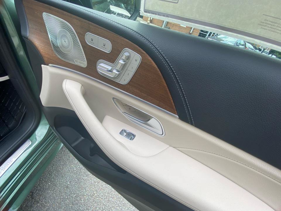 New 2026 Mercedes-Benz GLE 580 4MATIC image 31