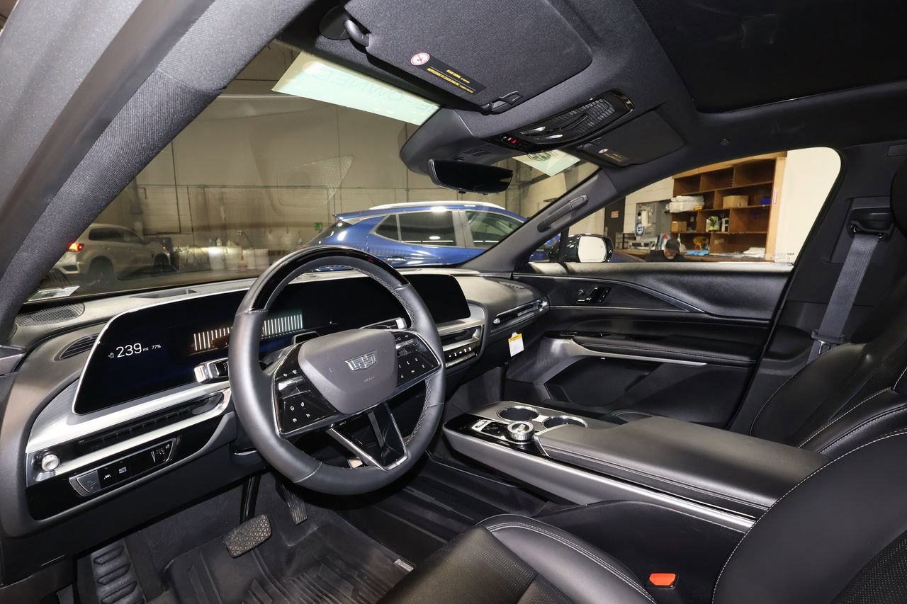 Certified 2024 Cadillac Lyriq Luxury w/ LPO, Floor Liner Package image 9