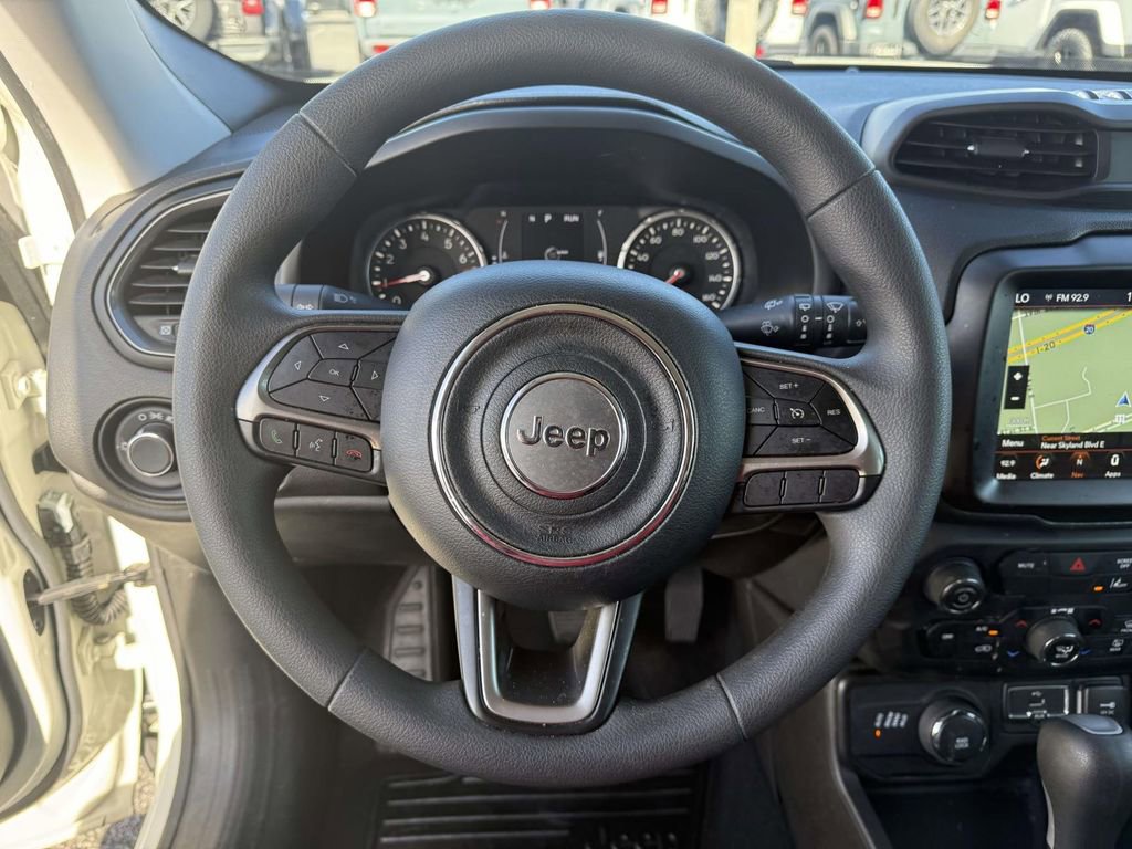 Used 2022 Jeep Renegade Sport w/ Sport Appearance Group image 16