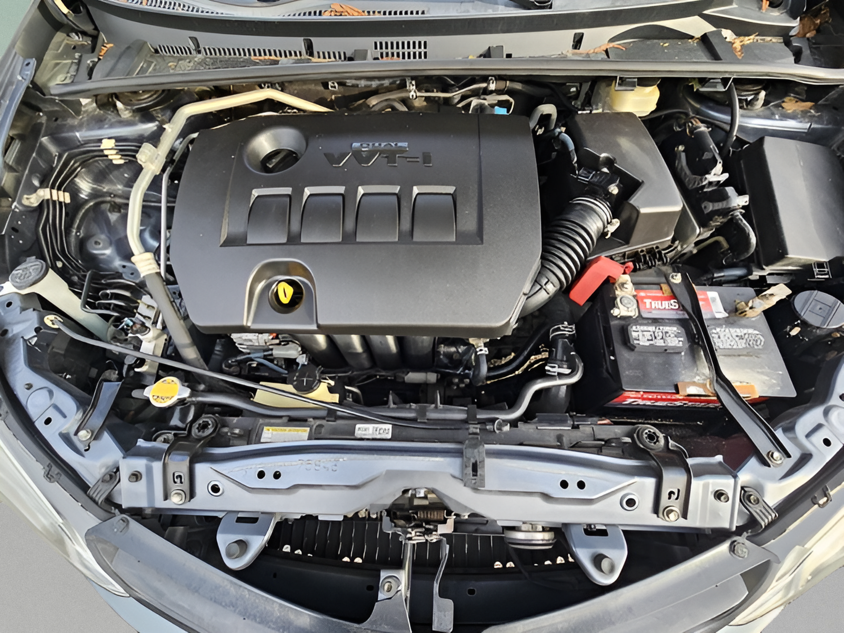 Used 2015 Toyota Corolla L FWD image 25