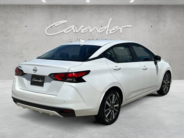 Used 2025 Nissan Versa SV FWD image 16