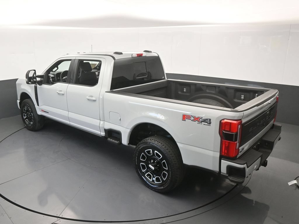 Used 2026 Ford F350 Platinum w/ FX4 Off-Road Package AWD/4WD image 65