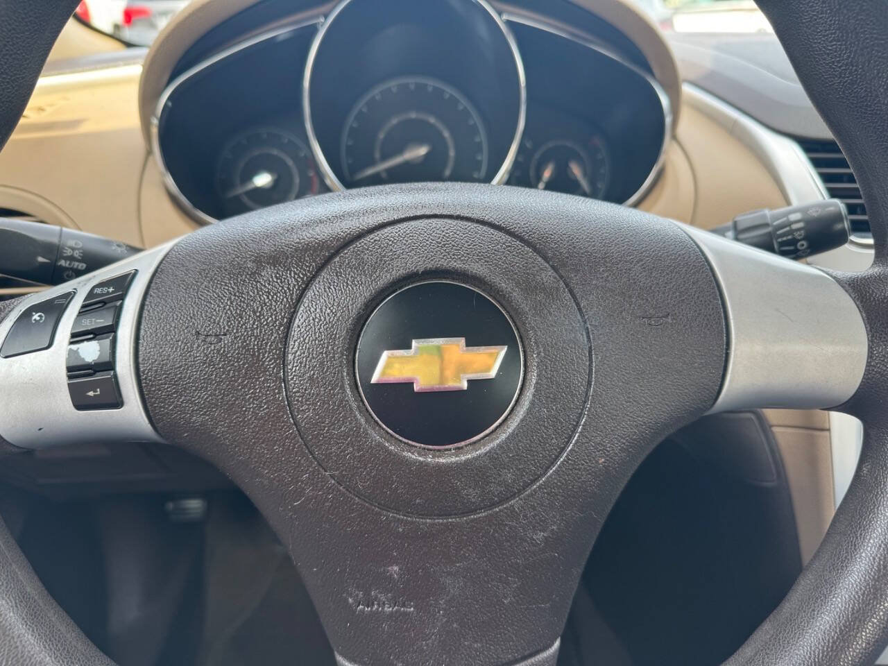 Used 2012 Chevrolet Malibu LS FWD image 24