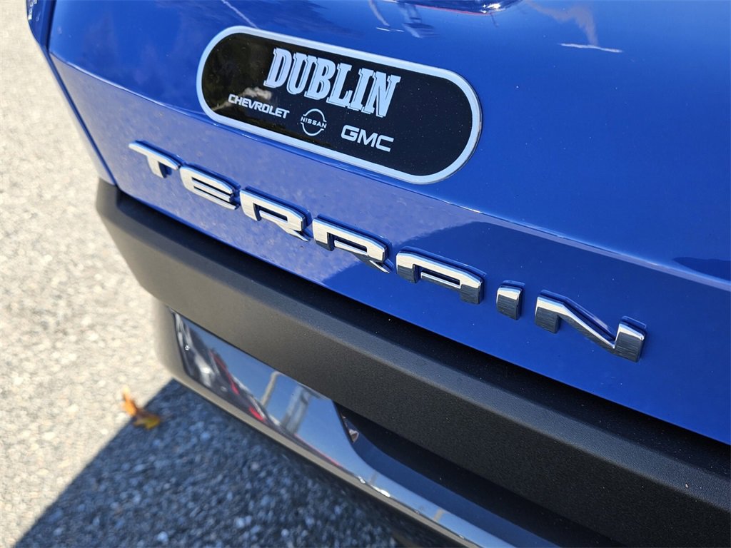 New 2026 GMC Terrain Elevation w/ LPO, Floor Liner Package image 9