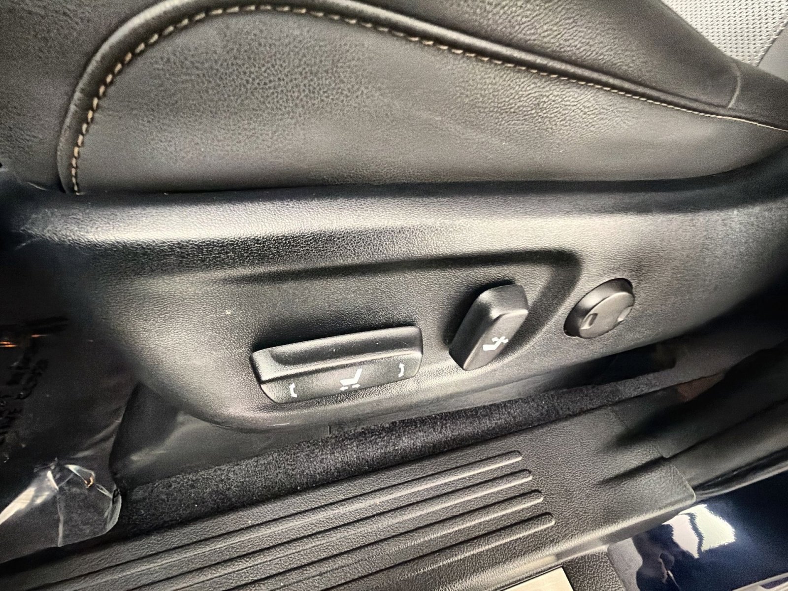 Used 2020 Lexus GX 460 Premium image 14