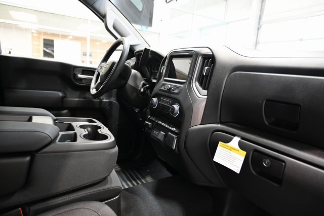 New 2026 Chevrolet Silverado 1500 Custom Trail Boss w/ LPO, Dark Essentials Package image 14