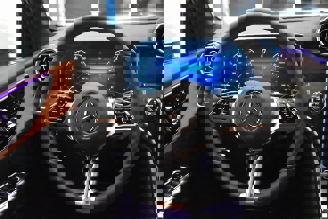 New 2026 Mercedes-Benz GLC 300 4MATIC image 26